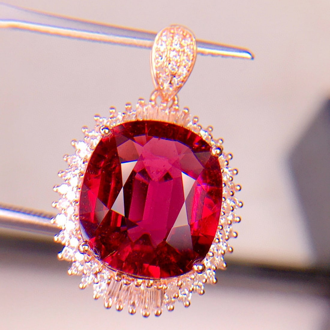 14k Gold 6.62 Ct Natural Tourmaline & Diamond Pendant( Without Chain ) - 4