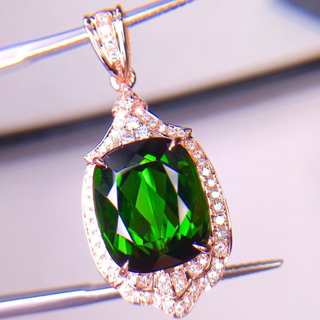 14k Gold 9.1 Ct Natural Tourmaline & Diamond Pendant( Without Chain ) - 4