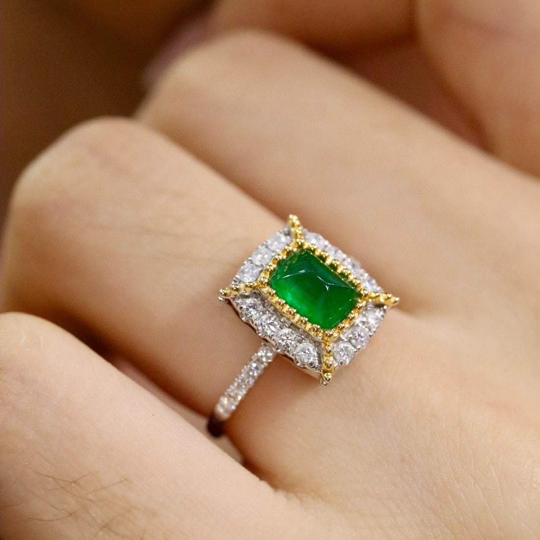 14k Gold 1.14 Ctw Vivid Green Natural Emerald & Diamond Ring - 5