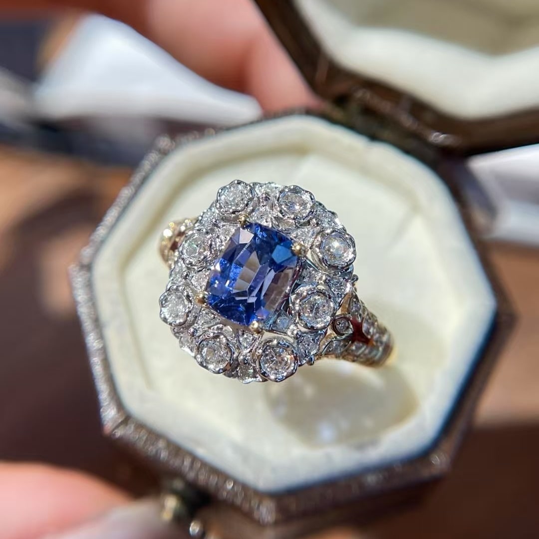 14k Gold 1.10 Ct Natural Sapphire & Diamond Ring - 2