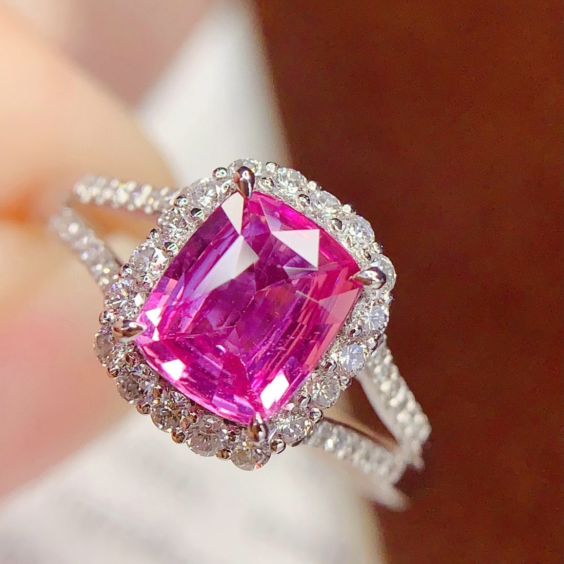 14k Gold 1.06 Ct Natural Sapphire & Diamond Ring: Ref:231044348 // gold content:14k gold // ring size:7. 25us // // main gemstone:sapphire // shape:cushion // carat weight:1. 06ct // color:pink // treatment:natural // // adjacent gemstone 2 : diamond