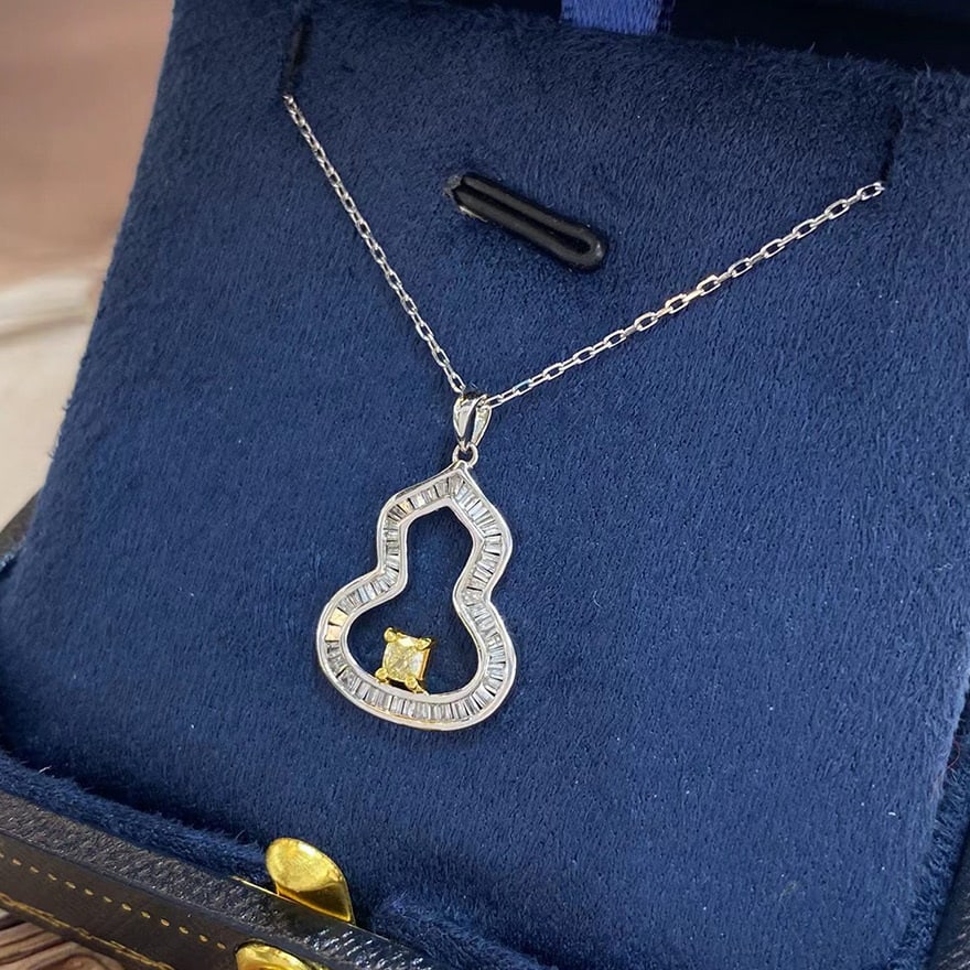 14k Gold 0.38 Ctw Natural Yellow Diamond & Diamond Necklace - 5