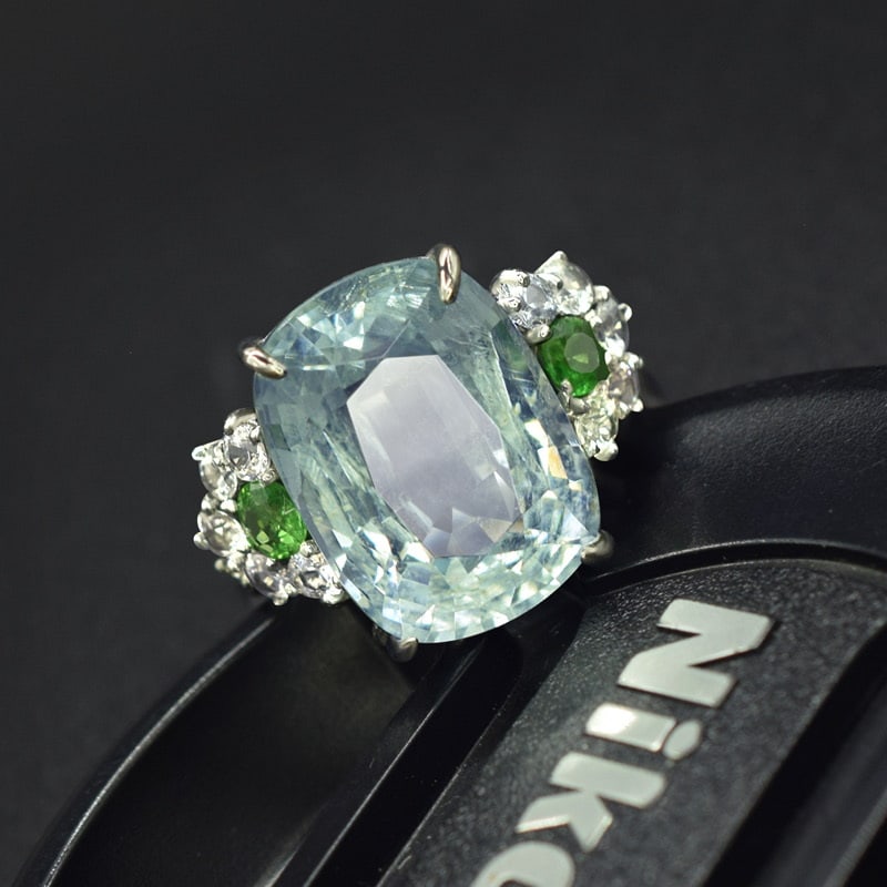 14k Gold 7.46 Ctw Natural Aquamarine & Sapphire Ring: Ref:231044389 // gold content:14k gold // ring size:7. 25us // // main gemstone:aquamarine // shape:cushion // carat weight:7. 2ct // color:blue // treatment:natural // // adjacent gemstone 2 :