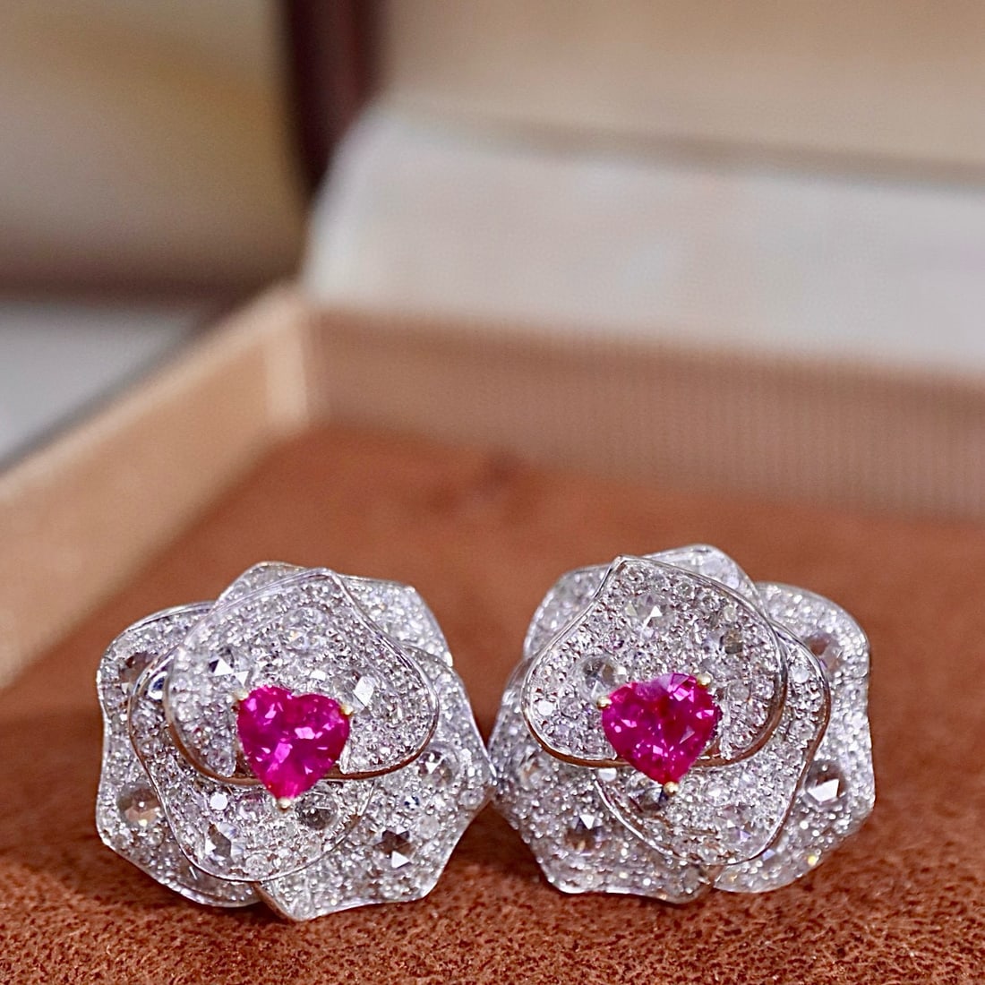 14k Gold 1.58 Ctw Natural Ruby & Diamond Earrings: Ref:231044401 // gold content:14k gold // main gemstone:ruby // shape:heart // carat weight:0. 46ct // color:red // treatment:natural // // adjacent gemstone 2 : diamond // shape:round // carat weight