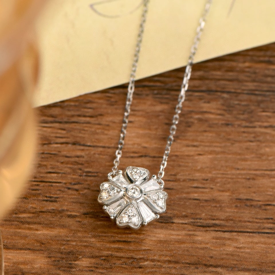 14k Gold 0.38 Ct Natural H Diamond Necklace - 2