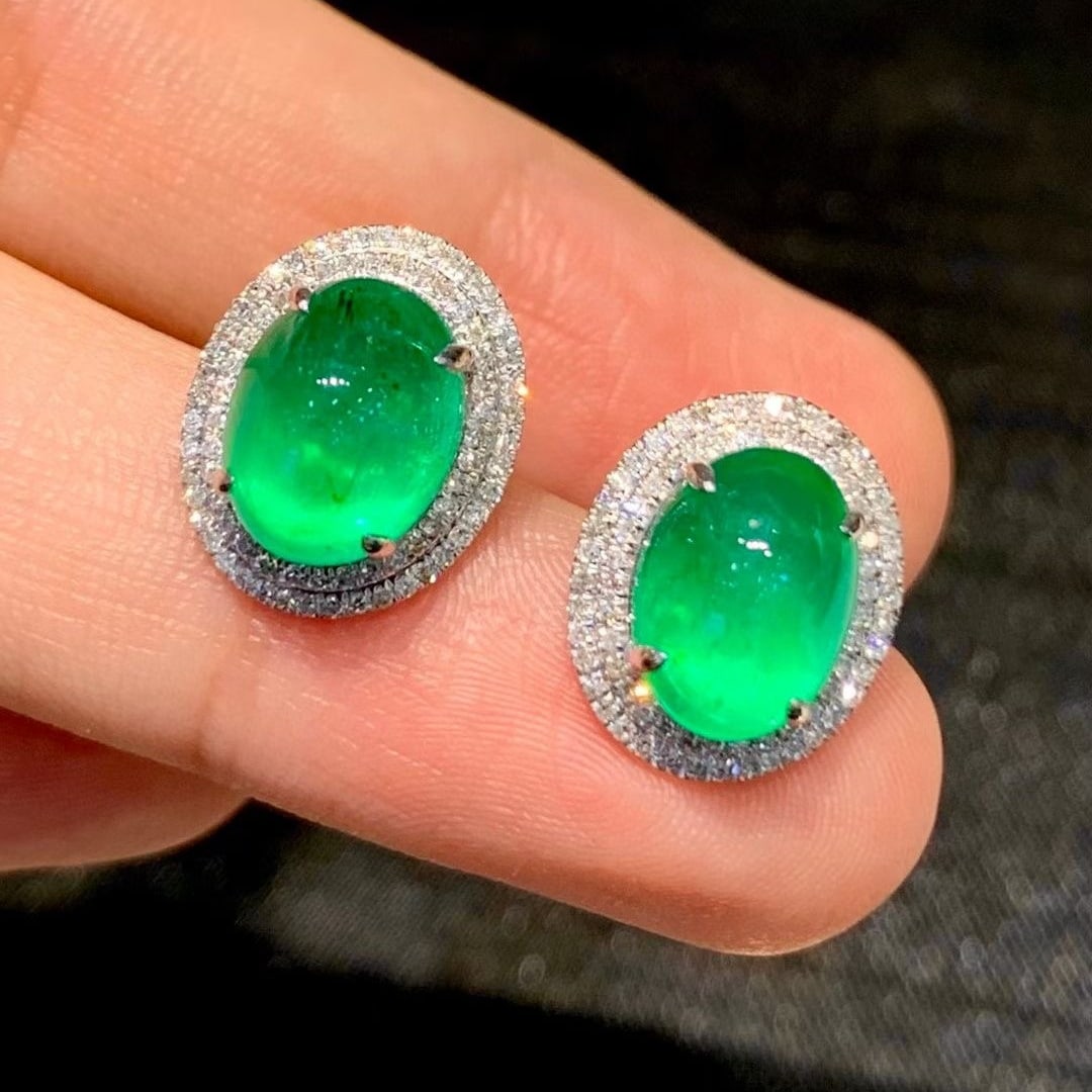 14k Gold 5.25 Ct Natural Emerald & Diamond Earrings - 2