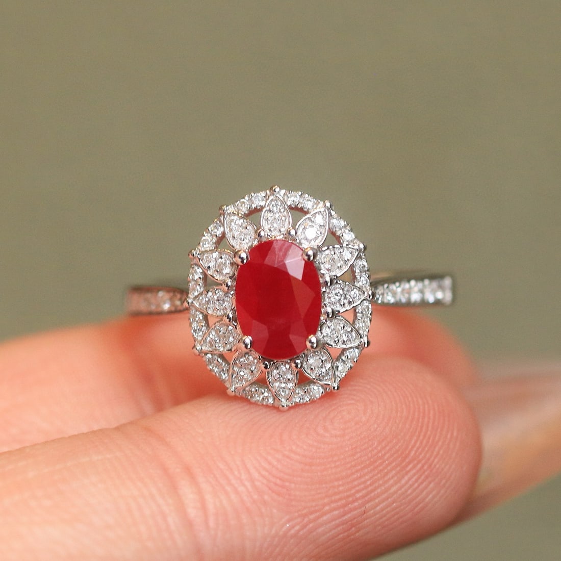 14k Gold 1.36 Ctw Natural Ruby & Diamond Ring - 5