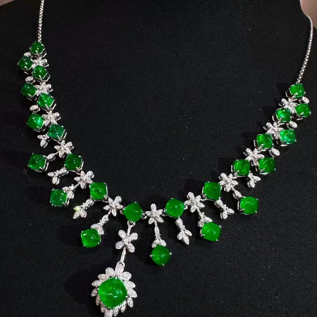 14k Gold 11.08 Ctw Vivid Green Natural Emerald & Diamond Necklace - 2