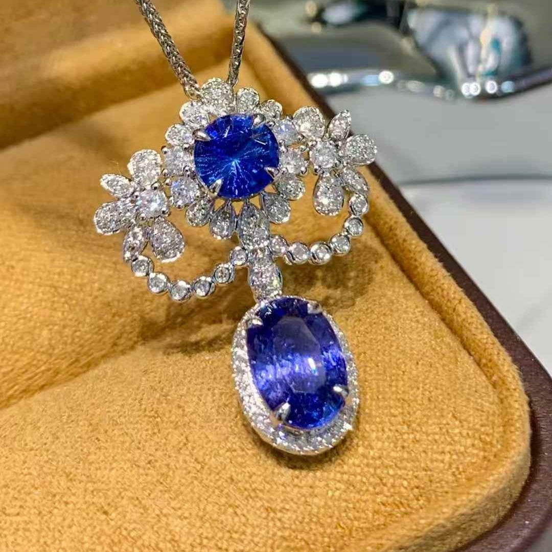 14k Gold 2.8 Ct Natural Sapphire & Diamond Pendant( Without Chain ) - 4