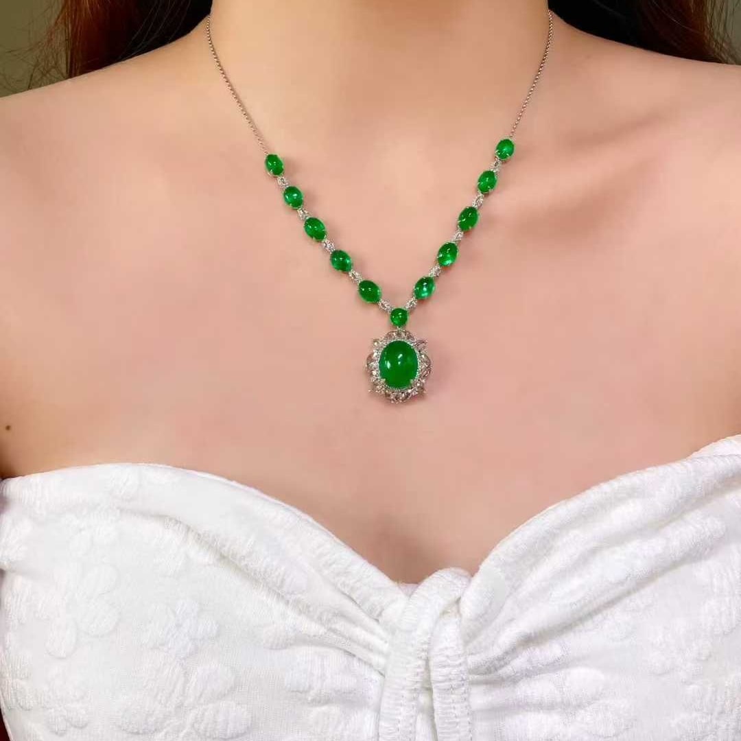 14k Gold 22 Ct Natural Emerald & Diamond & Sapphire Necklace - 5