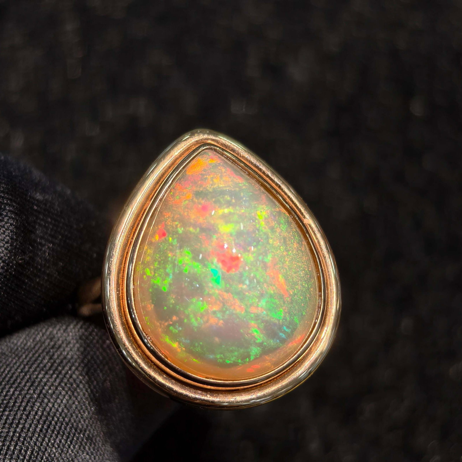 14k Gold 12.07 Ct Natural Opal Ring - 2
