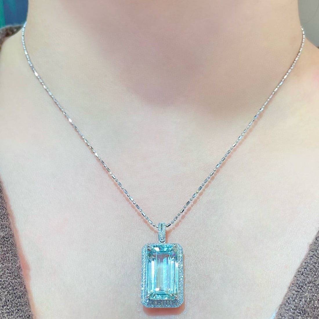 14k Gold 9.72 Ct Natural Aquamarine & Diamond Pendant( Without Chain ) - 6