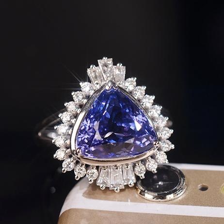 14k Gold 5.58 Ctw Natural Tanzanite & Diamond Ring - 5