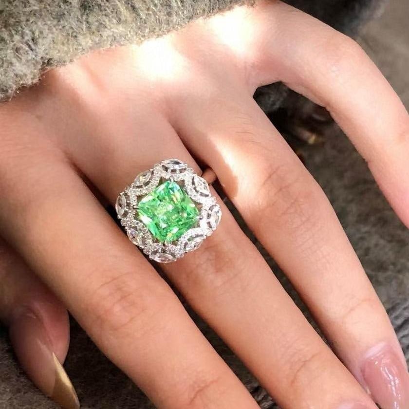 14k Gold 3.64 Ctw Natural Tsavorite & Diamond Ring - 2