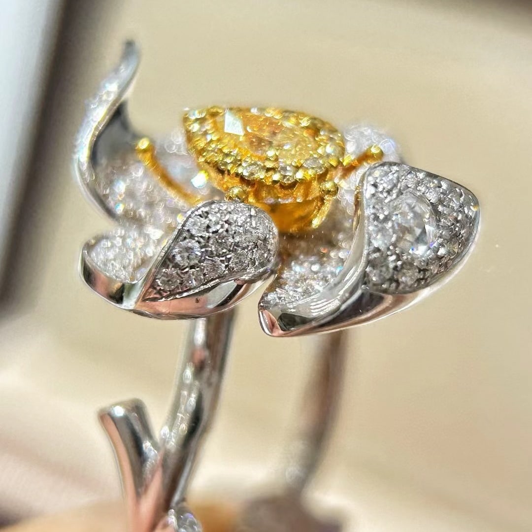14k Gold 1.58 Ctw Natural Yellow Diamond & Diamond Ring - 3