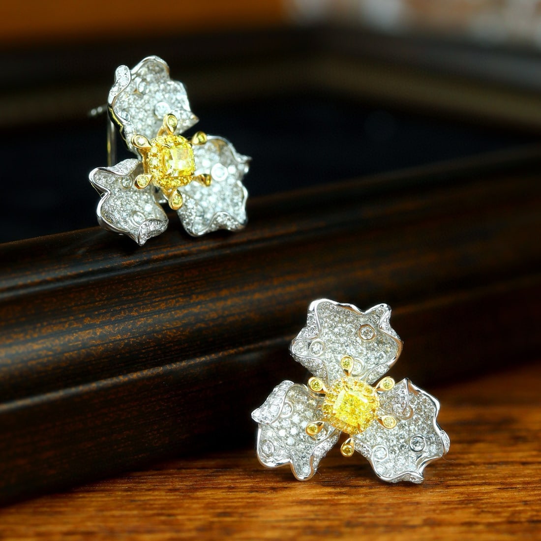 14k Gold 2.24 Ctw Natural Yellow Diamond & Diamond Earrings - 5