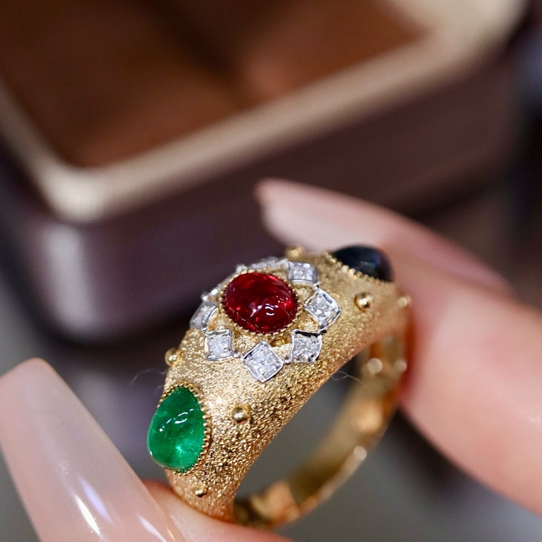 14k Gold 2.10 Ctw Natural Coloured Gemstone & Diamond Ring - 9