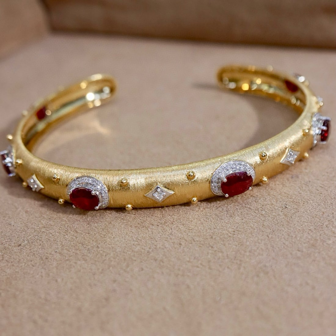 14k Gold 3.55 Ctw Natural Ruby & Diamond Bangle - 2