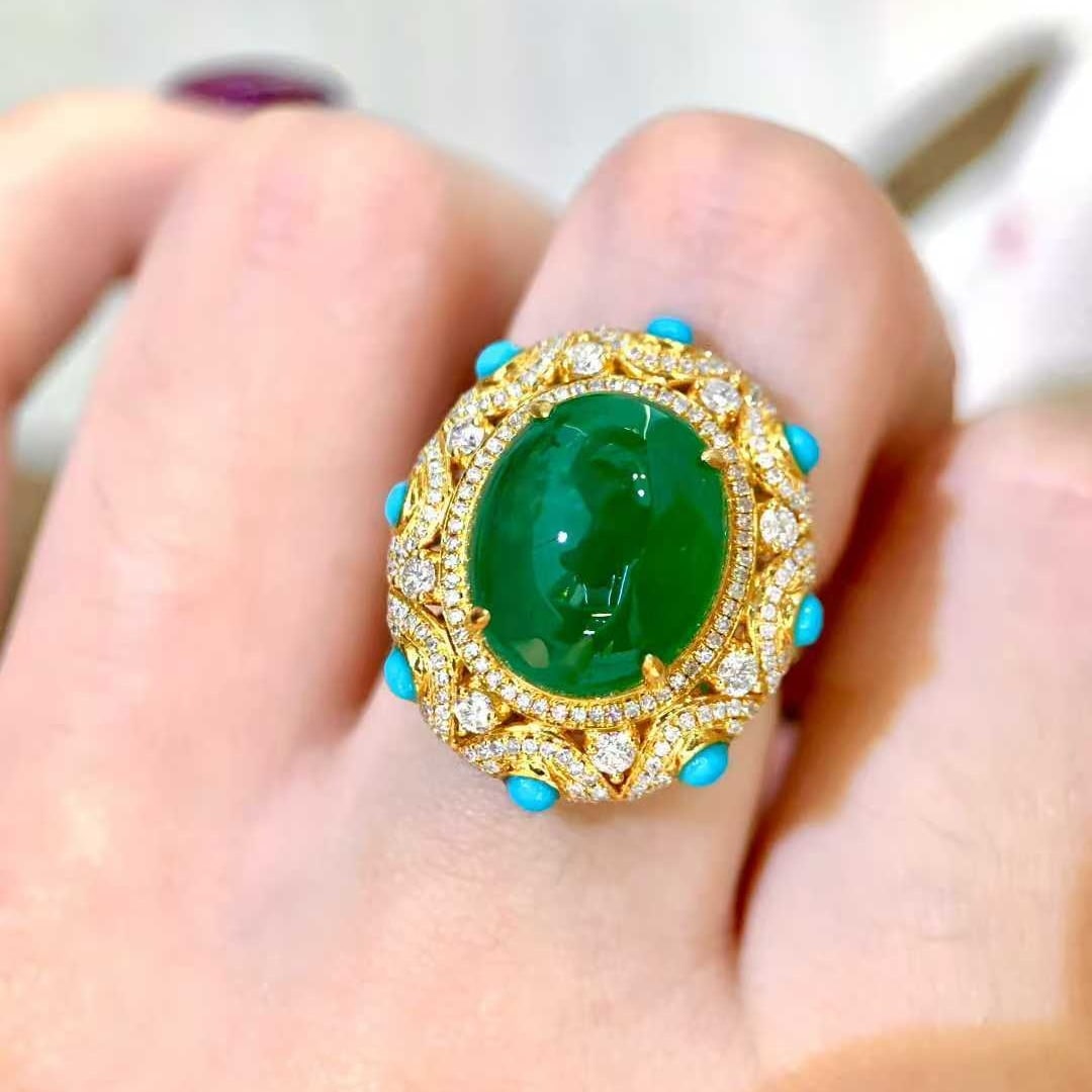 14k Gold 7.9 Ct Vivid Green Natural Emerald & Diamond Ring - 5