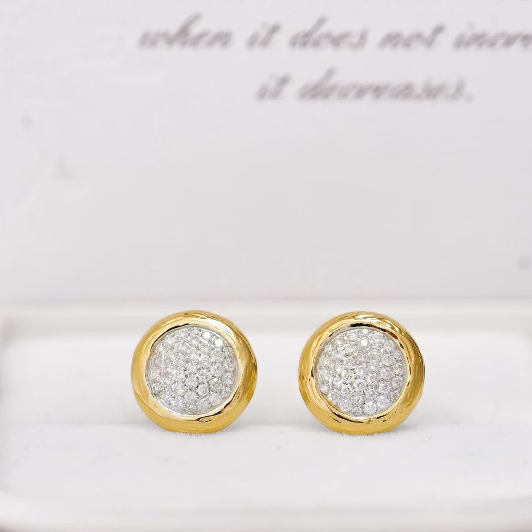 14k Gold 0.76 Ct Natural H Diamond Earrings: Ref:231045109 // gold content:14k gold // main gemstone:diamond // shape:round // carat weight:0. 76ct // clarity grade:vs-si // color:h // treatment:natural // cut grade:g // Low Estimate: 2600 High