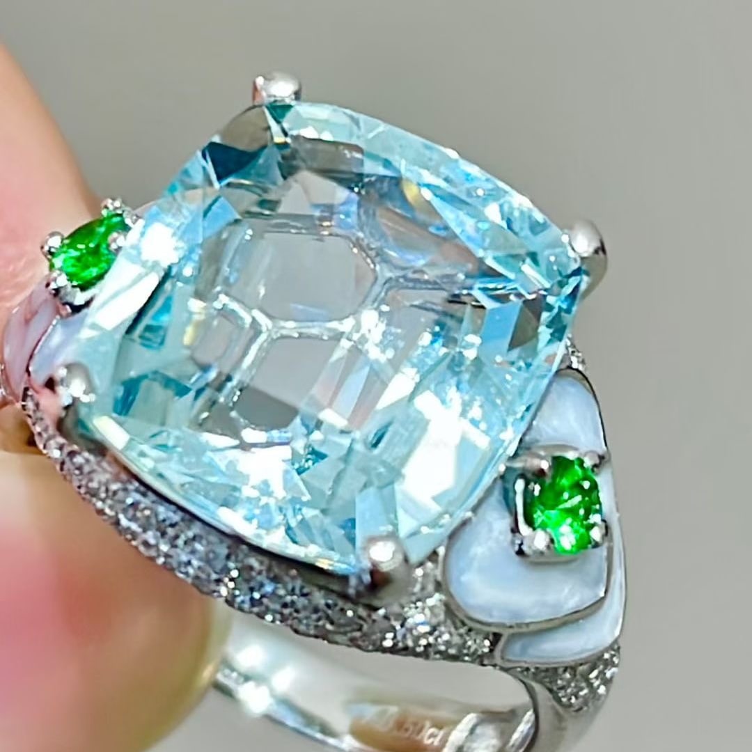 14k Gold 6.5 Ct Natural Aquamarine & Tsavorite & Pearl Shell Ring - 5