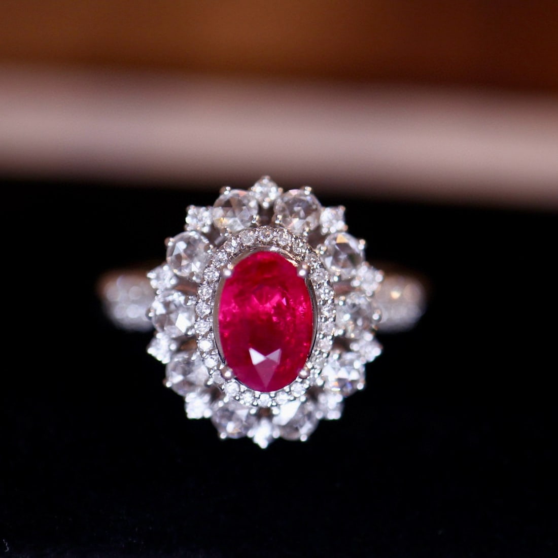 14k Gold 1 Ct Natural Ruby & Diamond Ring: Ref:231045143 // gold content:14k gold // ring size:7. 25us // // main gemstone:ruby // shape:oval // carat weight:1ct // color:red // treatment:natural // // adjacent gemstone 2 : diamond // number