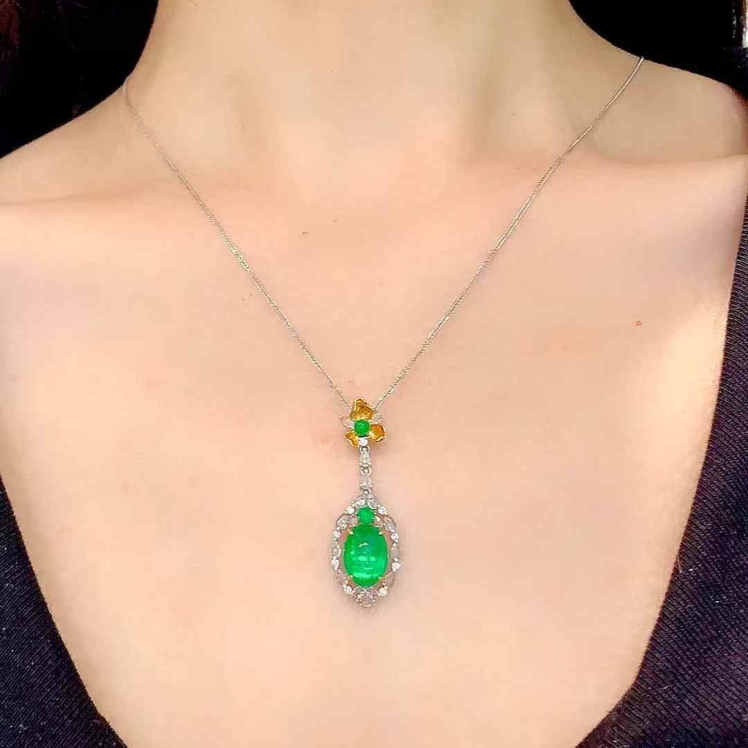 14k Gold 2.7 Ct Vivid Green Natural Emerald & Diamond & Coloured Gemstone Pendant( Without Chain ) - 2