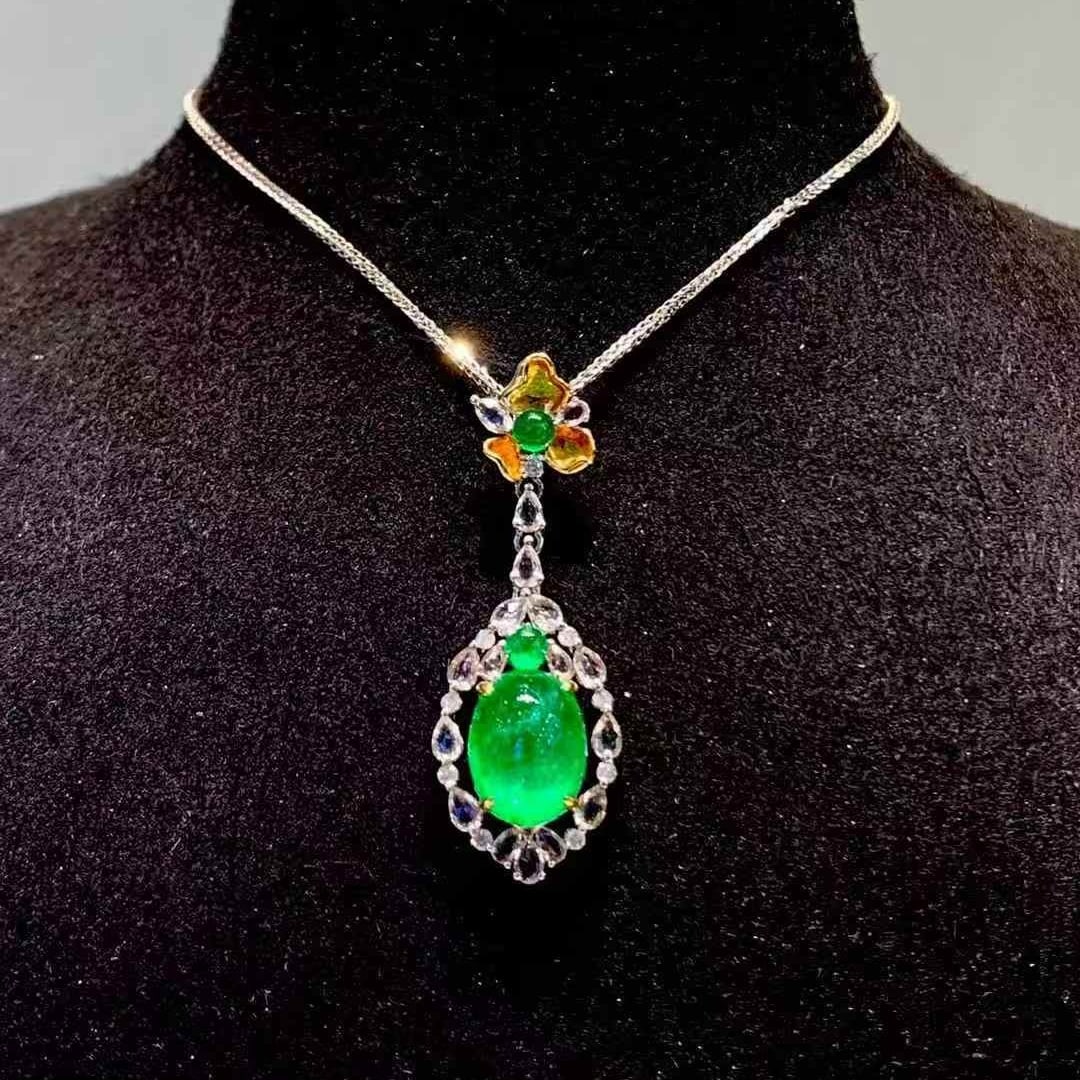 14k Gold 2.7 Ct Vivid Green Natural Emerald & Diamond & Coloured Gemstone Pendant( Without Chain ) - 5