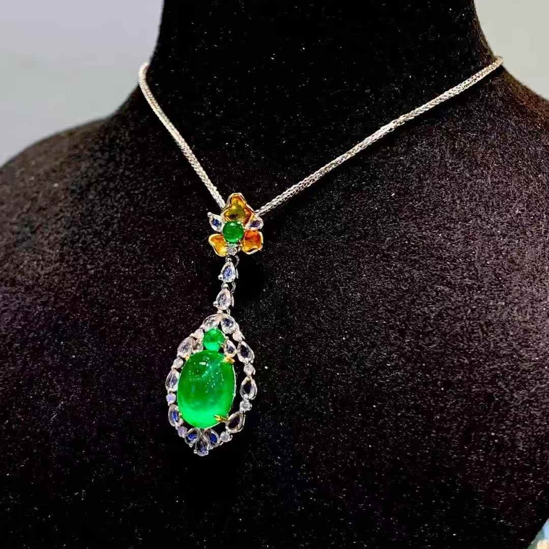 14k Gold 2.7 Ct Vivid Green Natural Emerald & Diamond & Coloured Gemstone Pendant( Without Chain ) - 6
