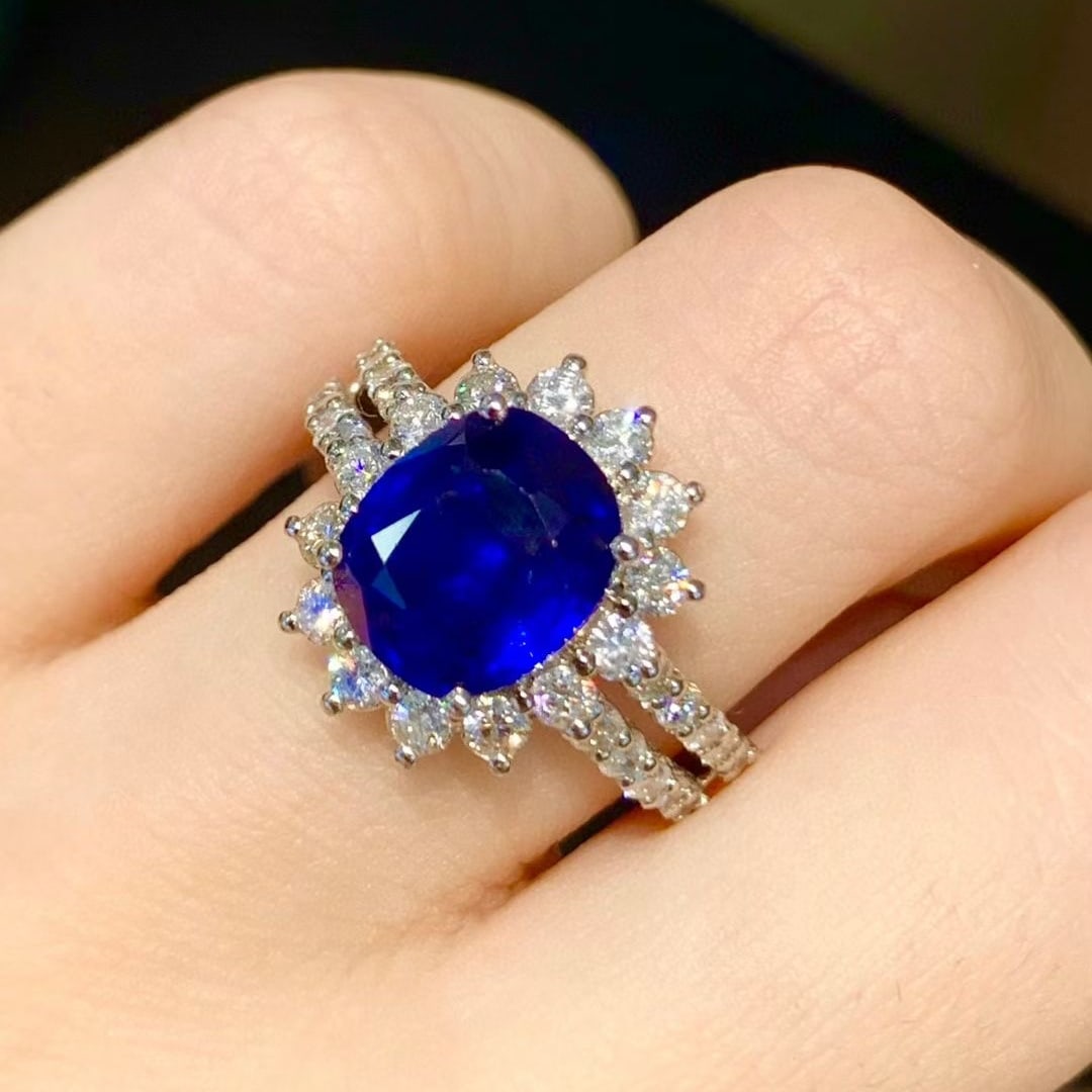 14k Gold 2.7 Ct Natural Sapphire & Diamond Ring - 3