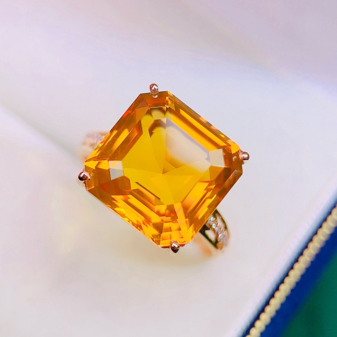14k Gold 8.44 Ctw Natural Citrine & Diamond Ring: Ref:231045149 // gold content:14k gold // ring size:7. 25us // // main gemstone:citrine // shape:asscher // carat weight:8. 4ct // color:yellow // treatment:natural // // adjacent gemstone 2 :