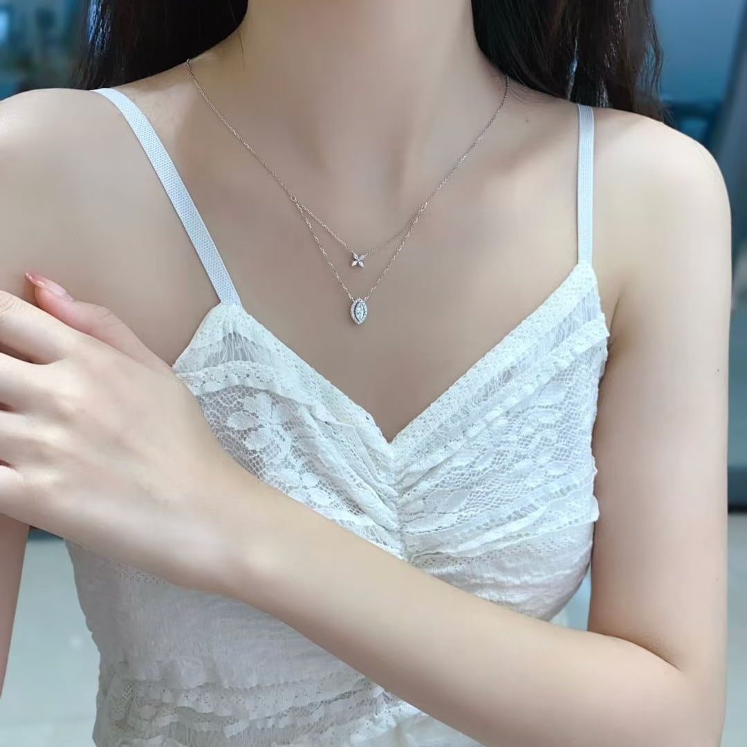 Gia Certified 14k Gold 0.54 Ctw Natural F Si1 Marquise Diamond Necklace - 2
