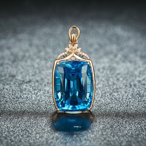 14k Gold 24.53 Ct Natural Topaz & Diamond Pendant( Without Chain ): Ref:231045172 // gold content:14k gold // main gemstone:topaz // shape:cushion // carat weight:24. 53ct // color:blue // treatment:natural // // adjacent gemstone 2 : diamond // shape:round //
