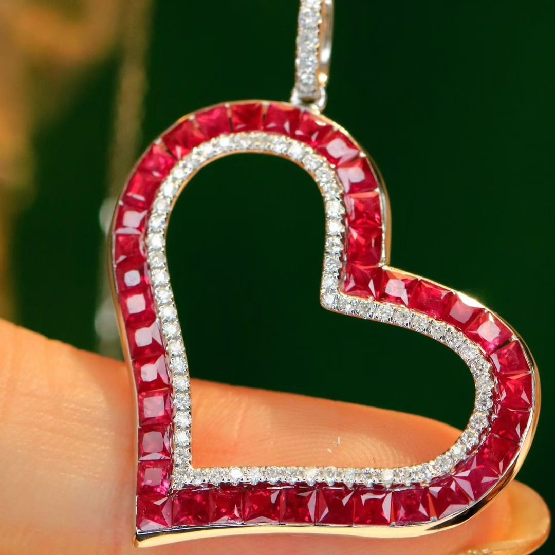 14k Gold 3.2 Ctw Natural Ruby & Diamond Pendant( Without Chain ) - 2
