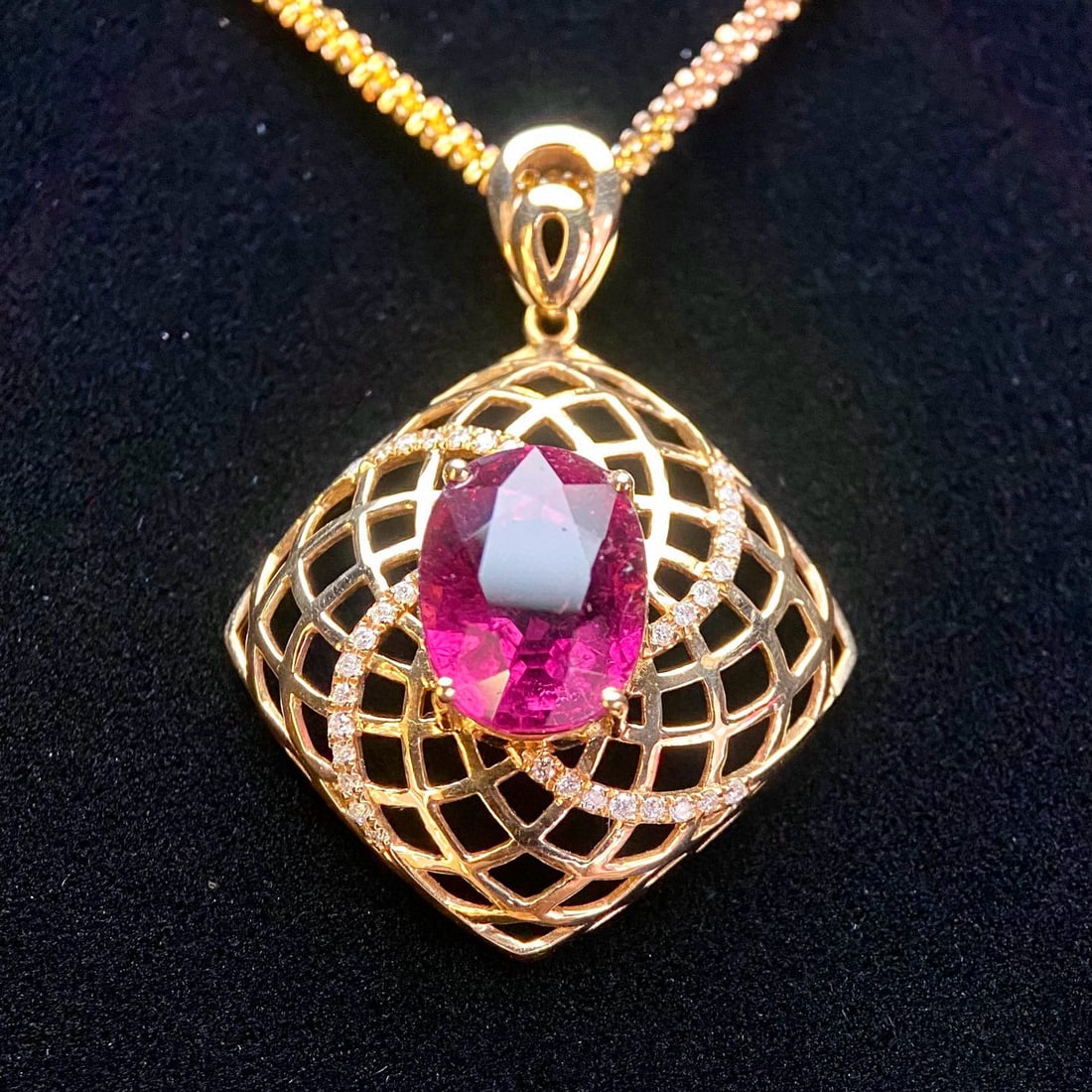 14k Gold 4.95 Ct Natural Tourmaline & Diamond Pendant( Without Chain ) - 2