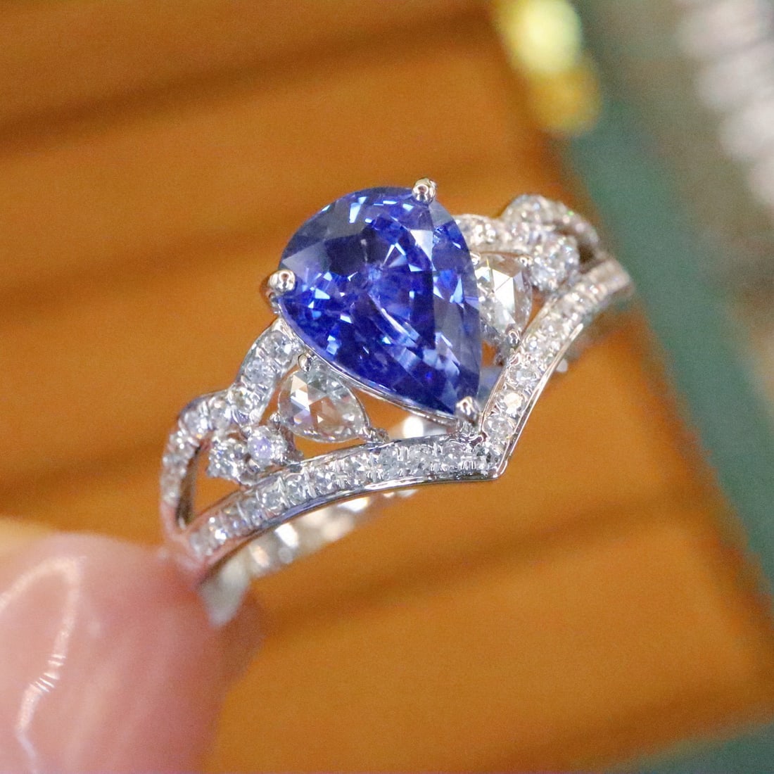 14k Gold 1.56 Ctw Natural Sapphire & Diamond Ring - 3