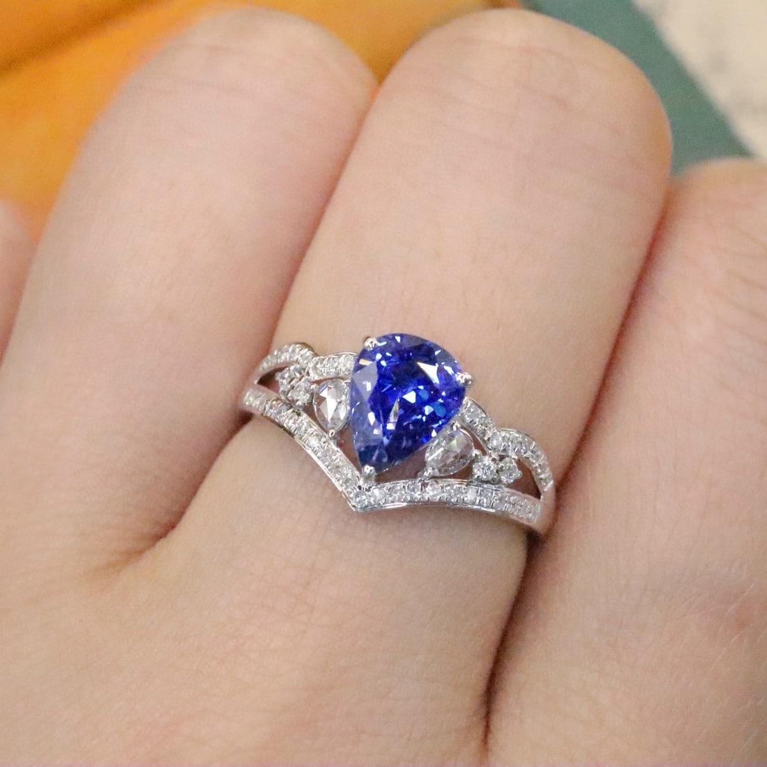 14k Gold 1.56 Ctw Natural Sapphire & Diamond Ring - 5
