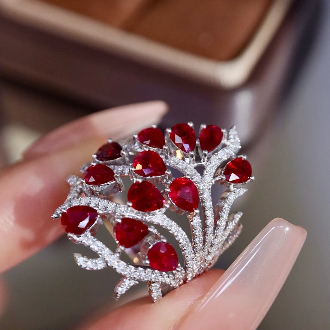 14k Gold 4.35 Ctw Natural Ruby & Diamond Ring - 6