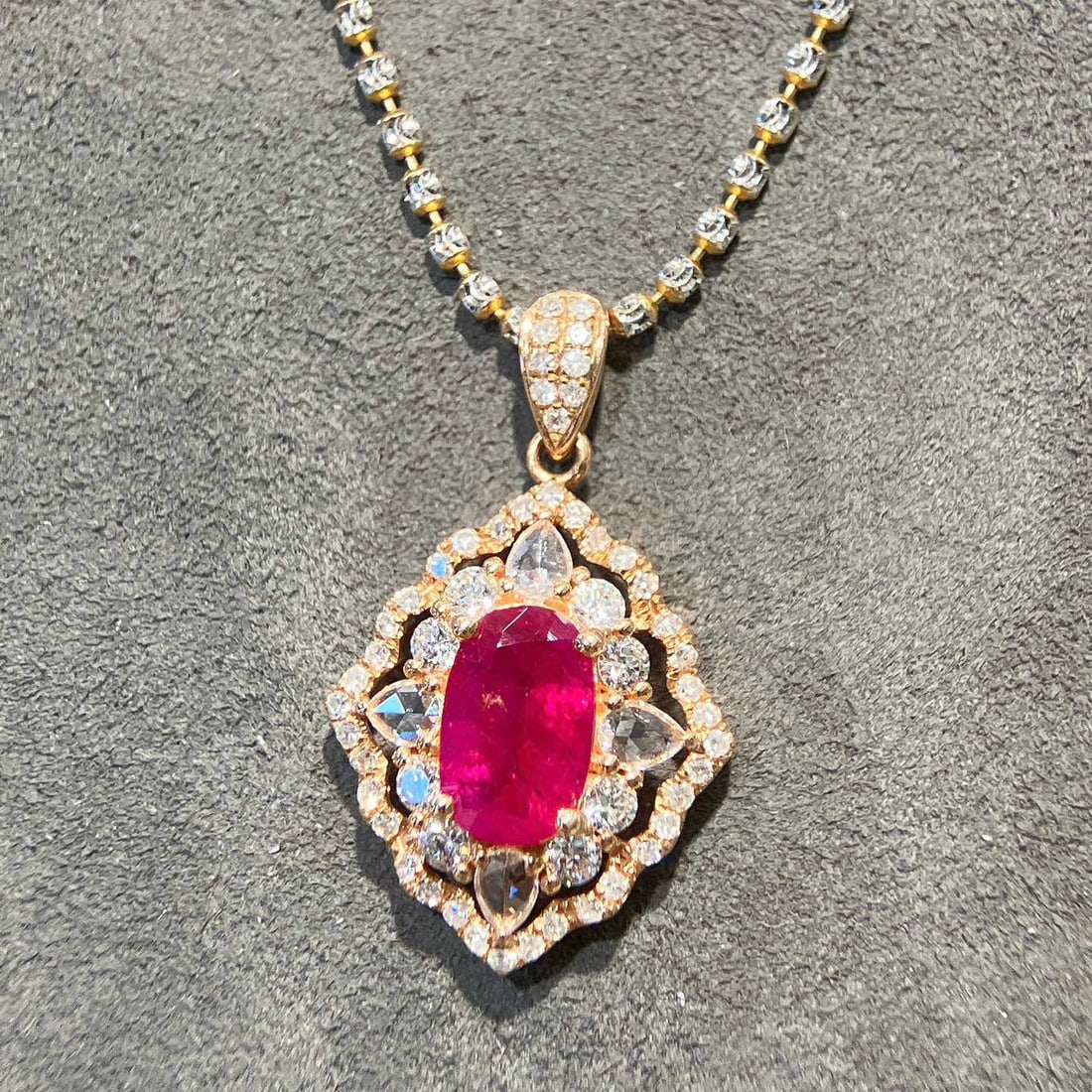 14k Gold 2.18 Ctw Natural Ruby & Diamond Pendant( Without Chain ) - 4