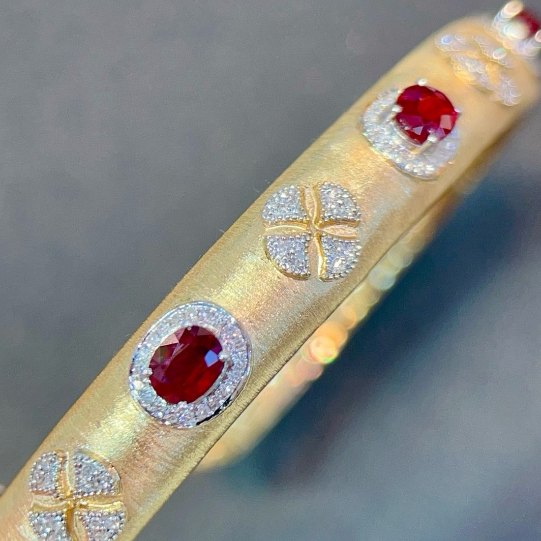 14k Gold 3.40 Ctw Natural Ruby & Diamond Bangle - 4