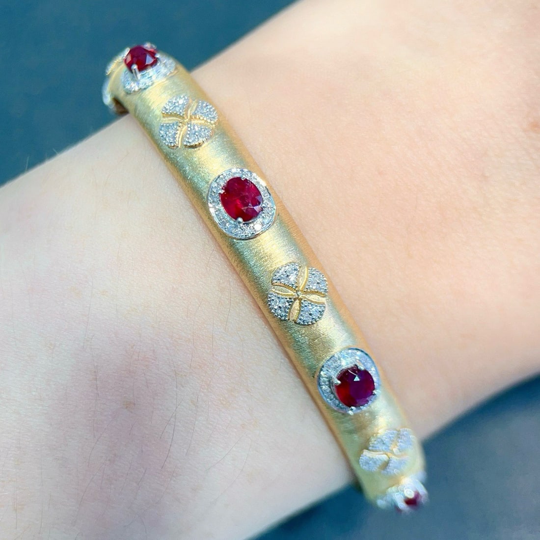 14k Gold 3.40 Ctw Natural Ruby & Diamond Bangle - 5