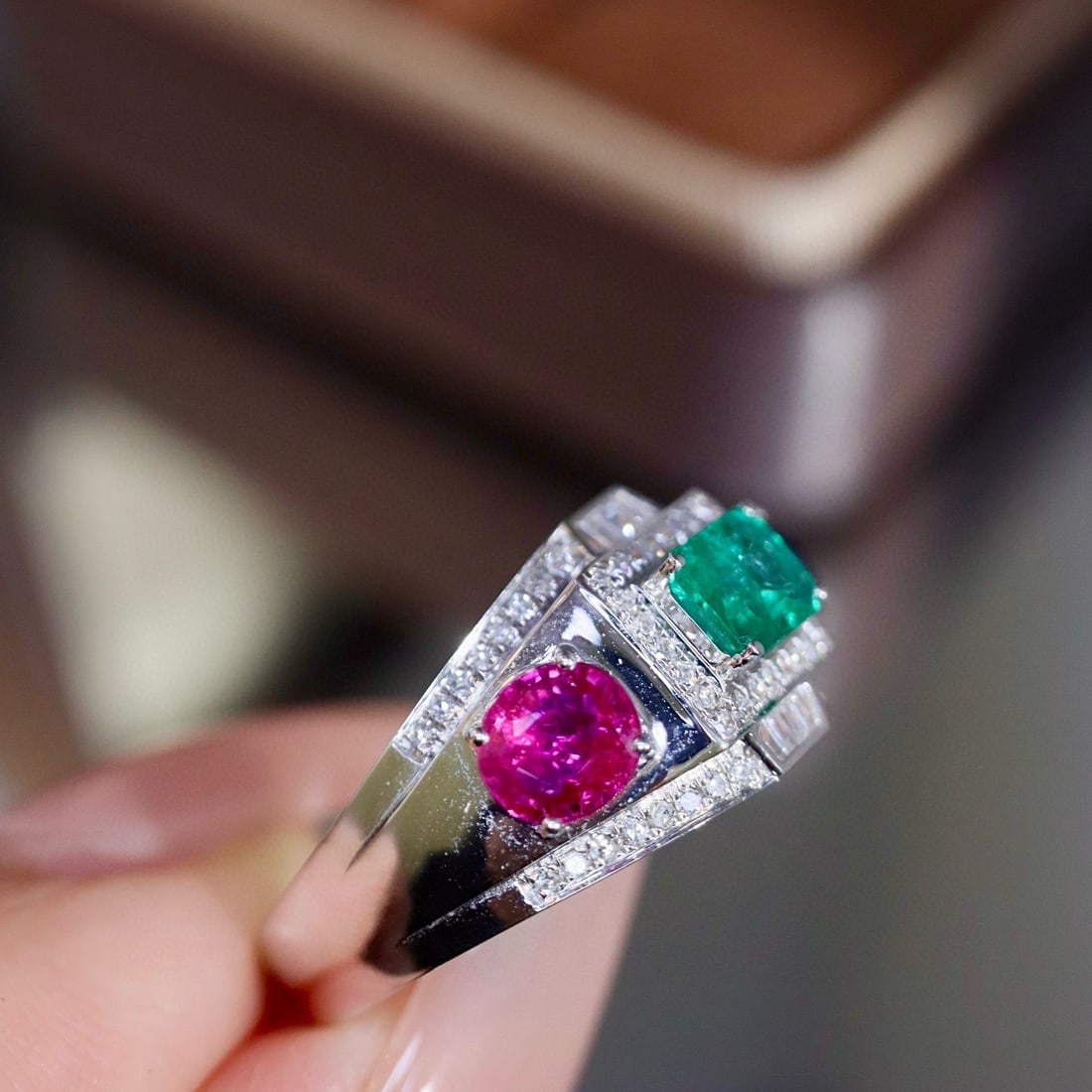14k Gold 1.67 Ctw Natural Coloured Gemstone & Diamond Ring - 3