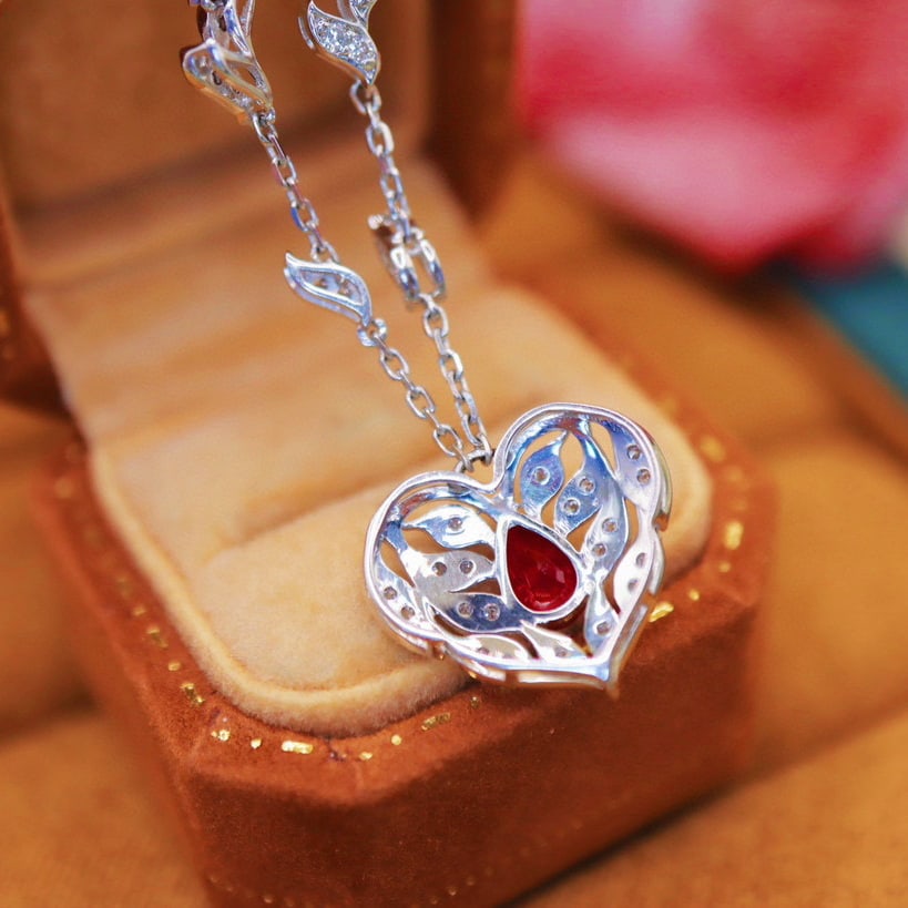 14k Gold 0.94 Ctw Vivid Red Natural Ruby & Diamond Necklace - 5
