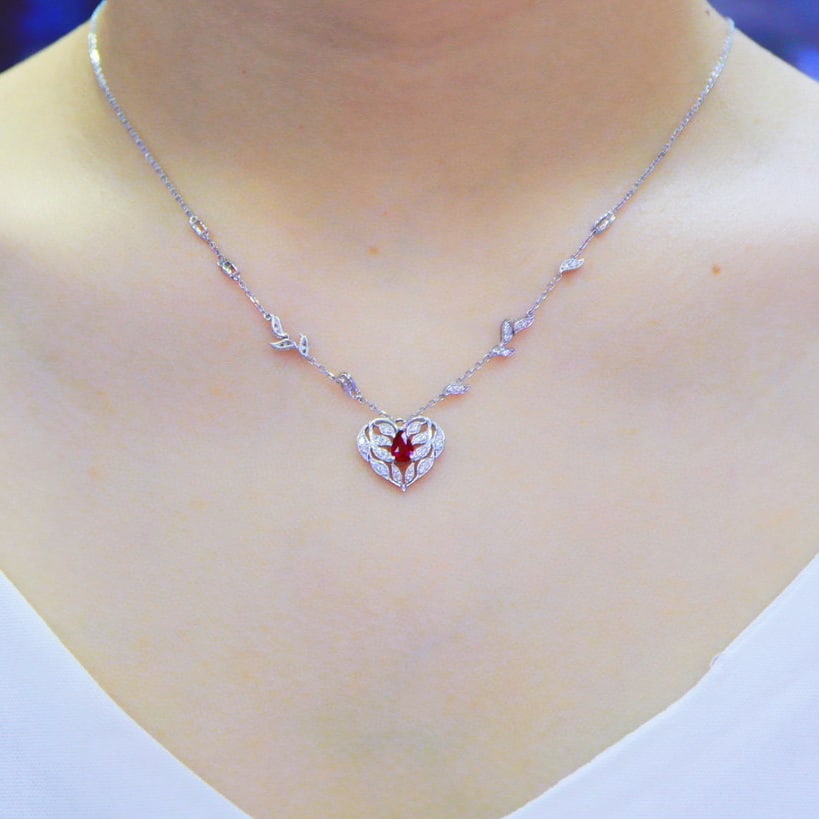14k Gold 0.94 Ctw Vivid Red Natural Ruby & Diamond Necklace - 6