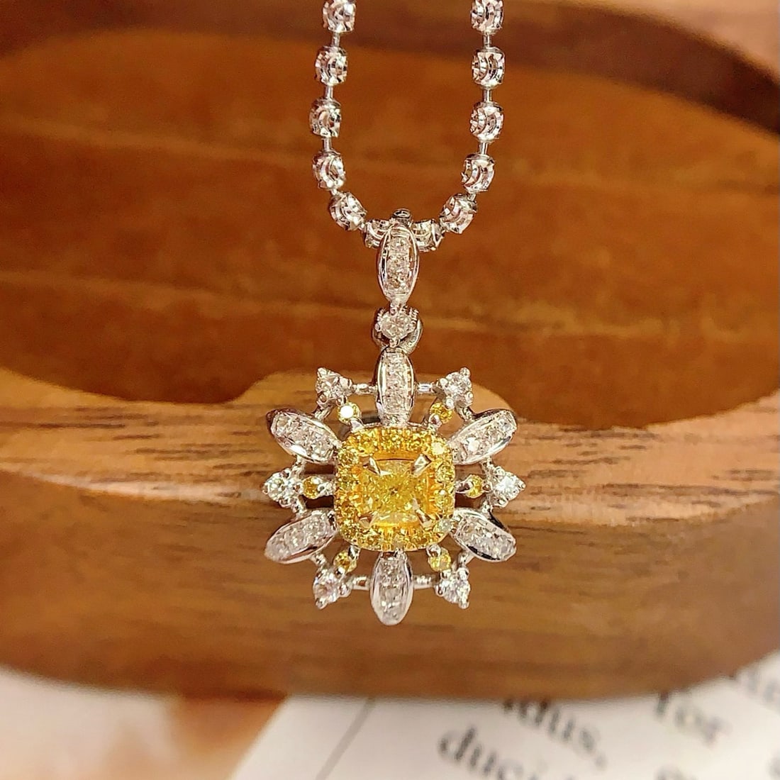 14k Gold 0.29 Ct Natural Yellow Diamond & Diamond Pendant( Without Chain ): Ref:231046017 // gold content:14k gold // main gemstone:yellow diamond // shape:cushion // carat weight:0. 29ct // color:yellow // treatment:natural // // adjacent gemstone 2 : diamond // number of