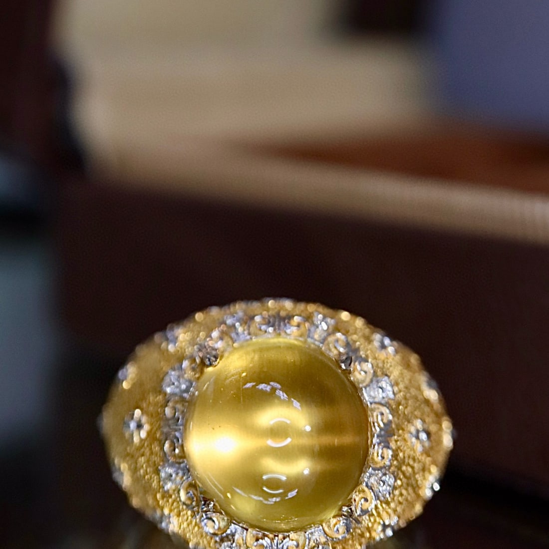 14k Gold 5.21 Ctw Natural Beryl & Diamond Ring: Ref:231046025 // gold content:14k gold // ring size:7. 25us // // main gemstone:beryl // shape:round // carat weight:5. 17ct // color:yellow // treatment:natural // cut grade:g // // adjacent