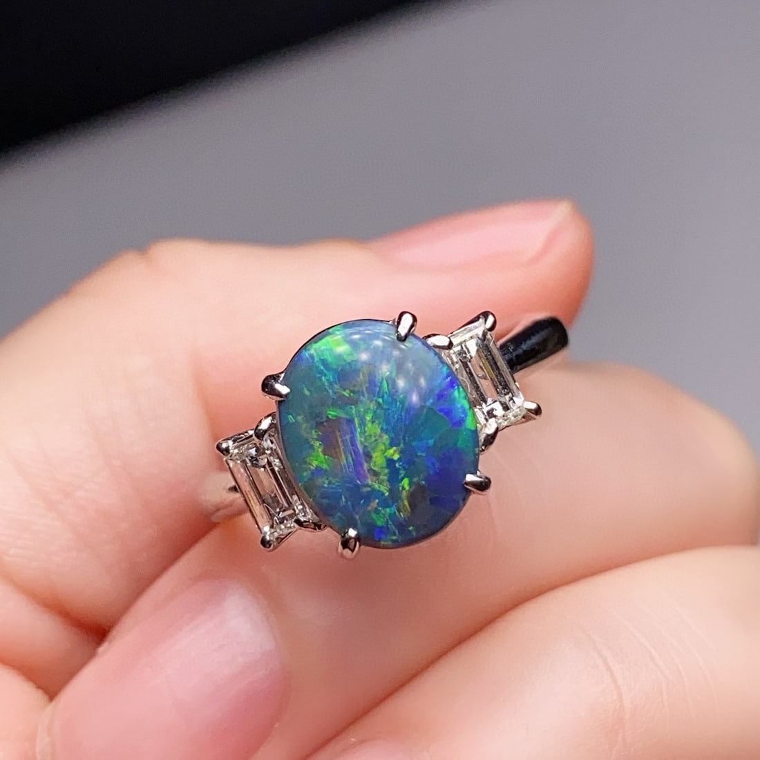 14k Gold 2.57 Ctw Natural Opal & Diamond Ring - 3