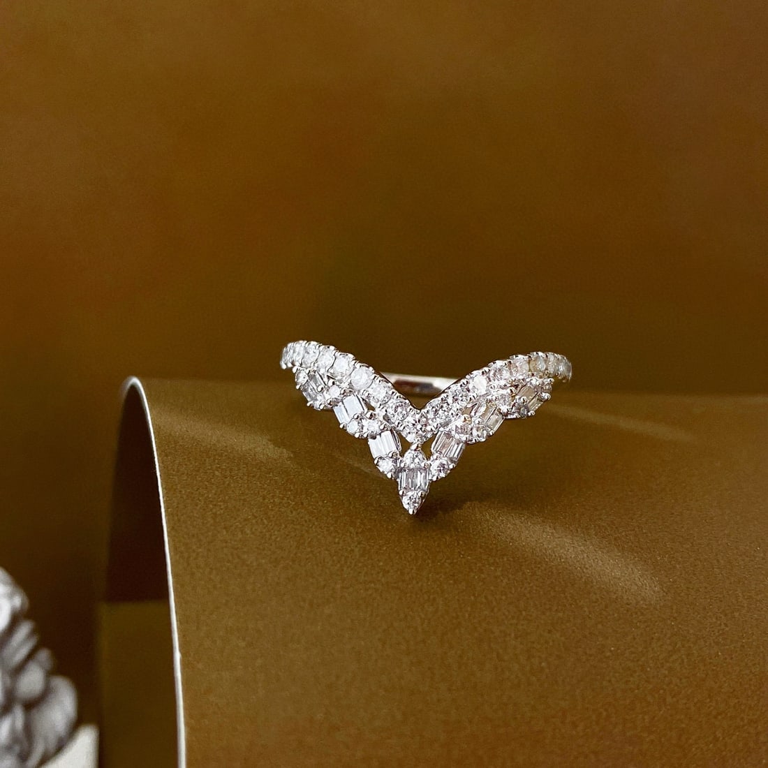 14k Gold 0.4 Ct Natural H Diamond Ring: Ref:231046057 // gold content:14k gold // ring size:7. 25us // // main gemstone:diamond // shape:multiply // carat weight:0. 4ct // clarity grade:vs-si // color:h // treatment:natural // High