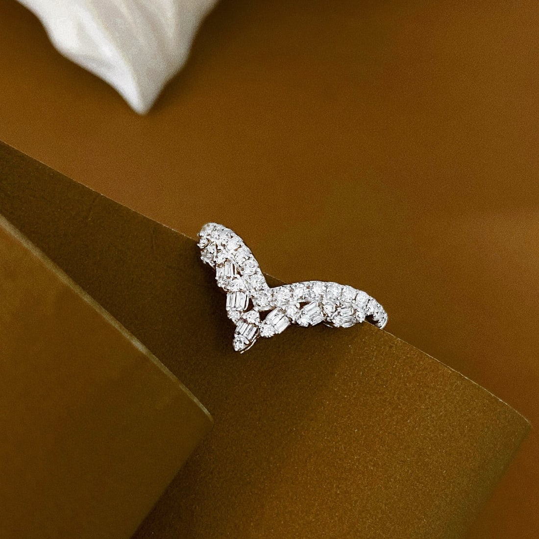 14k Gold 0.4 Ct Natural H Diamond Ring - 4