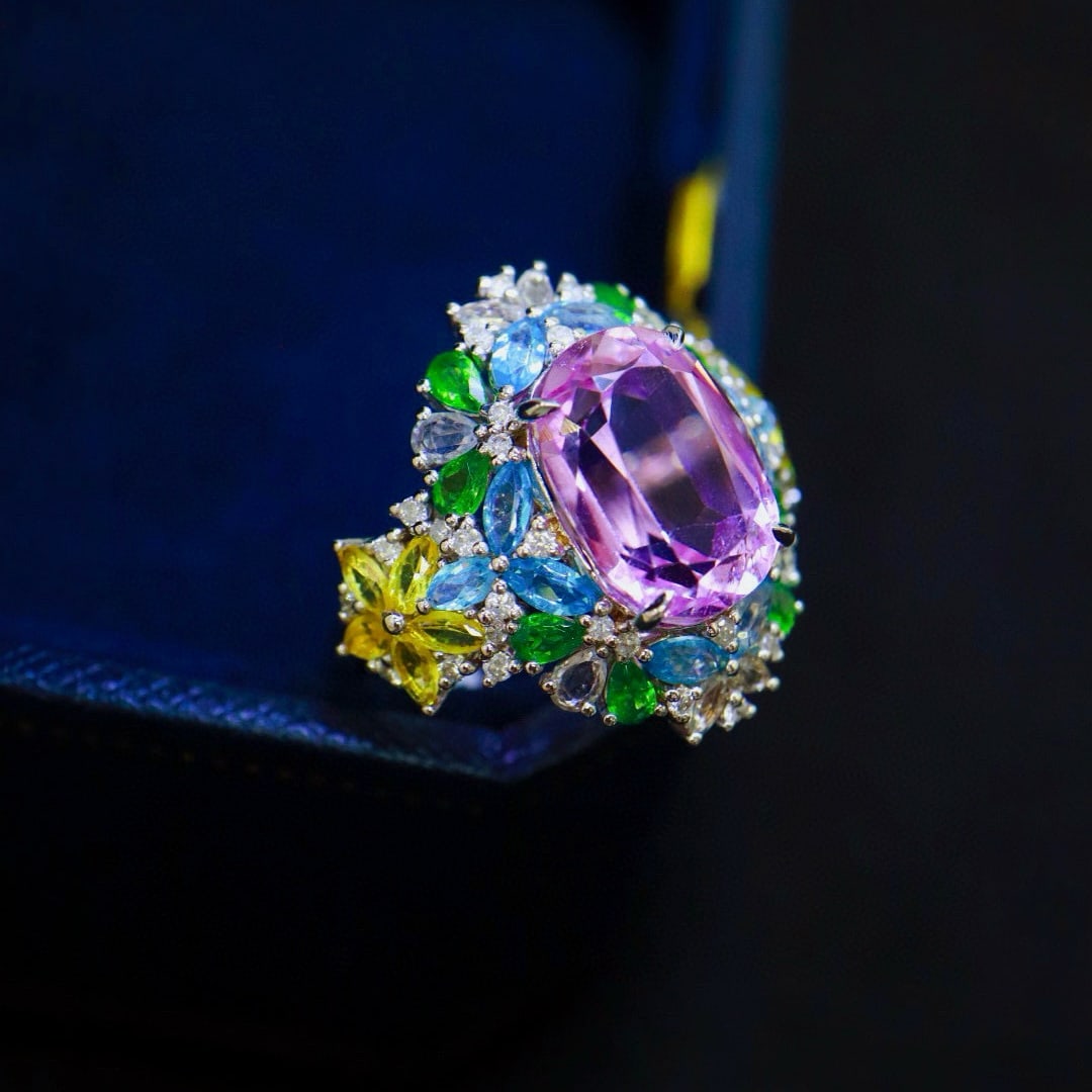 14k Gold 5.6 Ct Natural Kunzite Ring - 4
